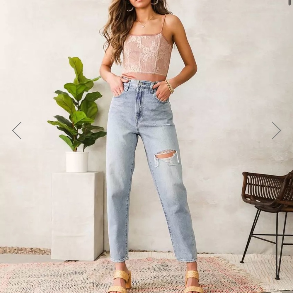 LEVI’S Premium High Loose Taper Jean